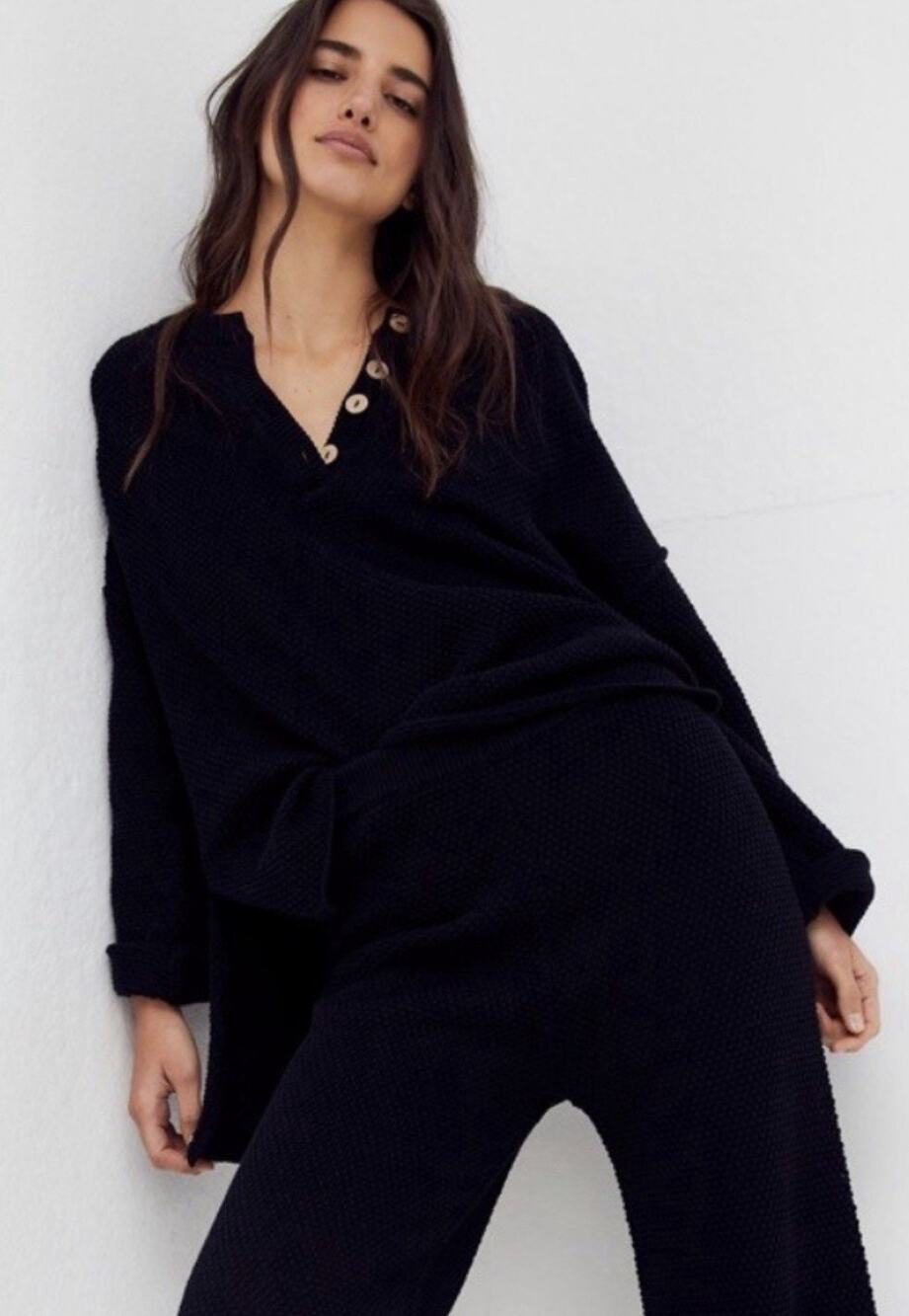 FP Beach Free People Hailee Sweater •M• Black Waffle Knit Oversized Buttons